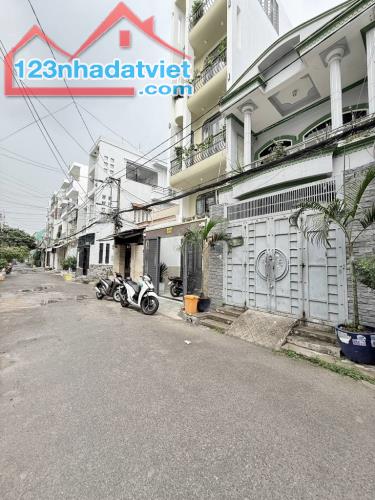 Bán nhà HXH Lê Văn Thọ Gò Vấp  -khu VIP – nội thất full cao cấp!! - 3