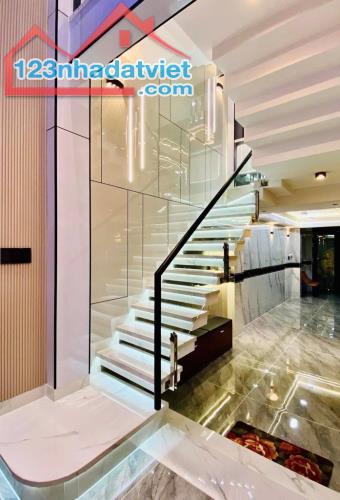 "Siêu phẩm nhà phố Lê Văn ThọGò Vấp – 6 tầng thang máy- full nội thất"