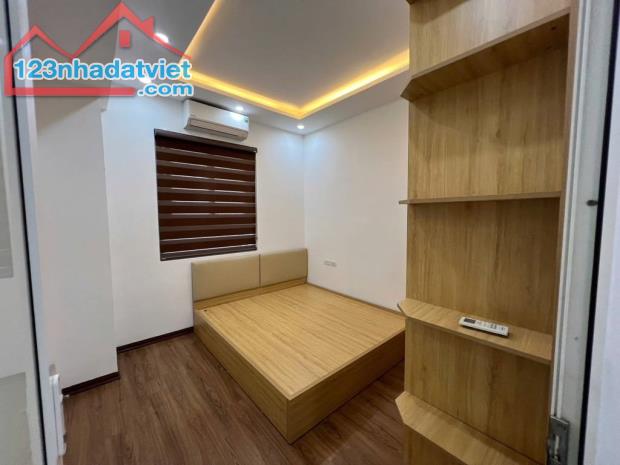 Bán nhà chung cư Đặng Xá 58m, 2N chỉ hơn 2 tỷ
