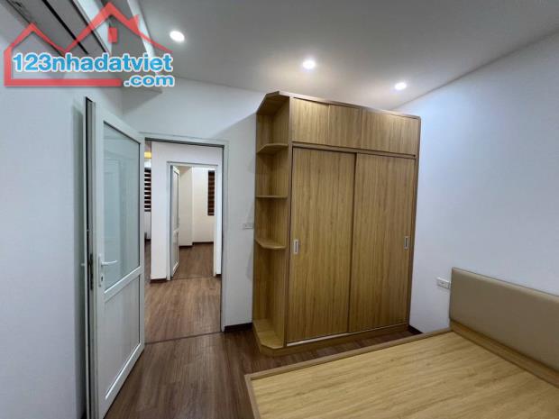 Bán nhà chung cư Đặng Xá 58m, 2N chỉ hơn 2 tỷ - 2