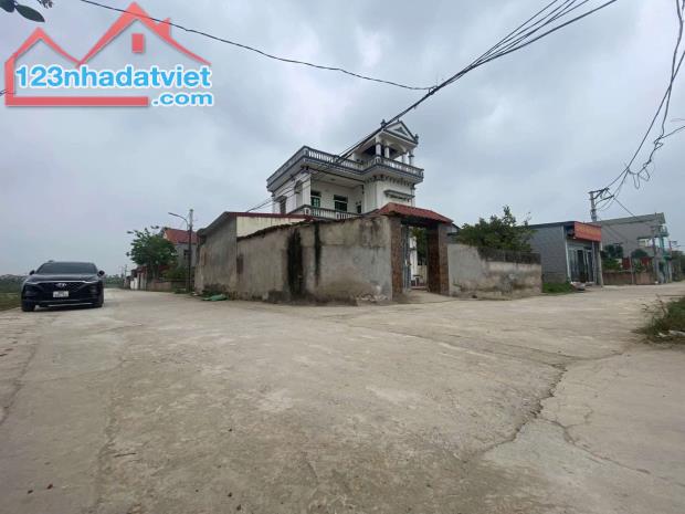 BÌA LÀNG TT QUANG MINH 4X TRIỆU/M.90M GIÁ NHỈNH 4 TỶ.GỌI NGAY CHÍNH CHỦ