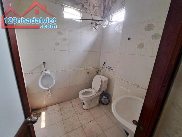 5 Tầng Mặt Phố Hoàng Hoa Thám, Q. Tây Hồ– Lô Góc Vỉa Hè Rộng – Kinh Doanh Cực Đỉnh 57m2 - 5