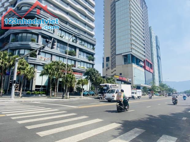SIÊU PHẨM LÔ GÓC - PHƯỚC TRƯỜNG 16 - CÁCH BIỂN CHỈ VÀI BƯỚC  • Diện tích: 200m²,