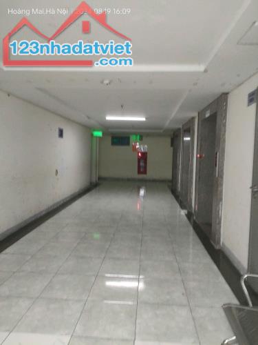 Bán gấp giá rẻ chung cư Kim Văn Kim Lũ 65m, tầng 12, mặt tiền 4m, 3.18 tỷ Hoàng Mai. - 1