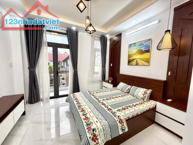 BÁN NHÀ 5 TẦNG HẺM 8m THÔNG - LÊ ĐỨC THỌ - GÒ VẤP, P16 ( 4 x 15.7 ) 9,9 Tỷ. - 2