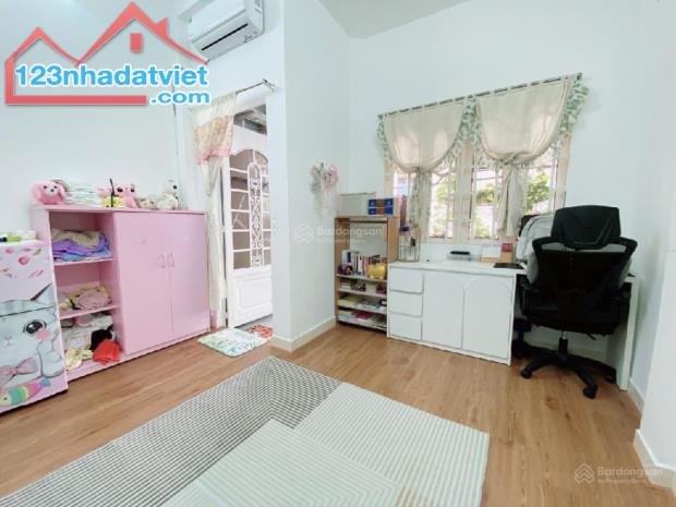 Bán nhà Đường 3/2, Q10, 52m2, sổ hồng riêng, hoàn công đủ 3 tầng, giá nhỉnh 8 tỷ - 1
