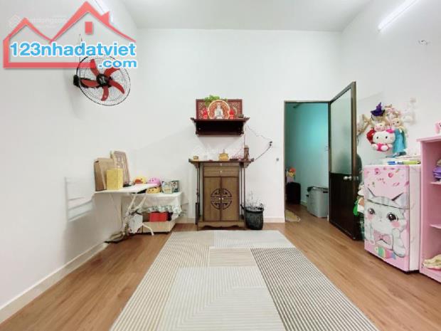 Bán nhà Đường 3/2, Q10, 52m2, sổ hồng riêng, hoàn công đủ 3 tầng, giá nhỉnh 8 tỷ - 3
