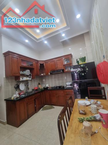 Bán nhà 4 tầng, 50m2, Đặng Văn Bi, Trường Thọ, Thủ Đức - 7.5 tỷ - 2