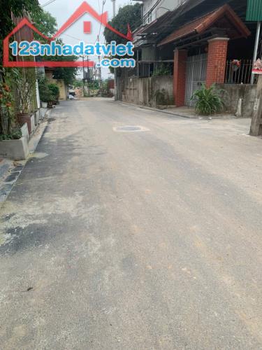 vân nội- gần cầu nhật tân, 48m2,chỉ nhỉnh 3 tỷ , mặt tiền 4m - 2