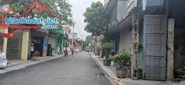 Chủ gửi bán gấp Thôn Hà Lâm 2 Thuỵ Lâm  Đông Anh  view phố kinh doanh dt 100 m giá 9.5 tỷ - 1