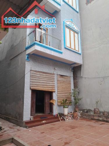 NGÂN HÀNG bán nhà Bồng Lai, Quế Võ, Bắc Ninh 202m2, mặt tiền 6.1m, 2.8 tỷ. - 2