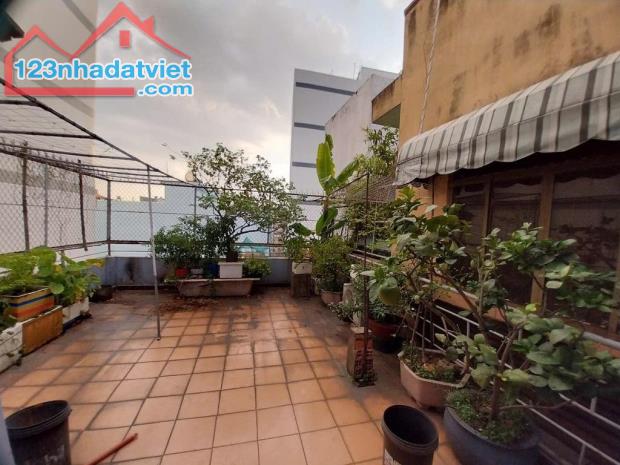 MẶT TIỀN 3 TẦNG ĐƯỜNG CỘNG HOÀ TÂN BÌNH - VỊ TRÍ ĐẸP KINH DOANH ĐỈNH - HƠN 123M2, NGANG - 3