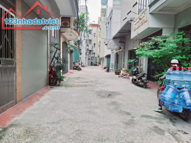 Giải Phóng - HOàng Mai - Hà Nội - 1
