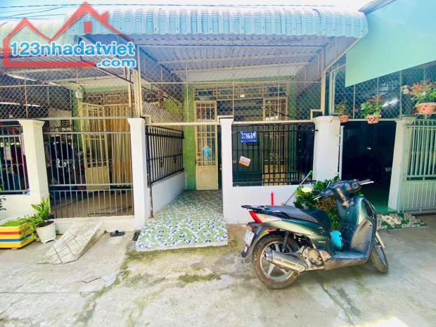 Cho thuê nhà HẺM 9 Trần Nam Phú, 2phòng ngủ, 1 máy lạnh, hẻm rộng 4m - 2