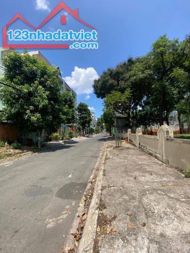 Bán nhà đường số 25, Bình Tân khu Tên Lửa, 5x20m, 3.5 tấm, 12.9 tỷ, ngay Công Viên - 2