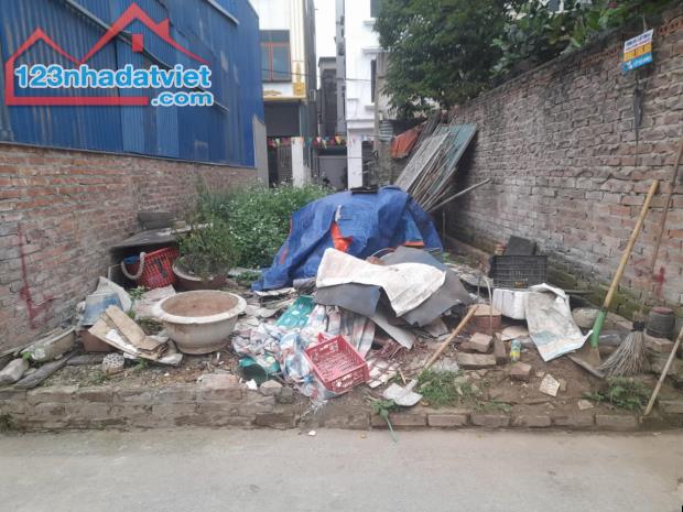 ĐẤT ĐỒNG MAI MẶT TIỀN 5M ÔTÔ ĐỖ CỔNG 65M HƠN 2TỶ