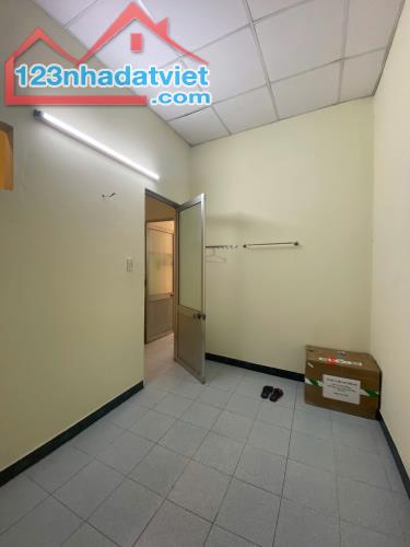 Mặt tiền KD TÔN ĐỨC THẮNG ĐÀ NẴNG 200m2  sd chỉ 6 tỷ nhỉnh - 2