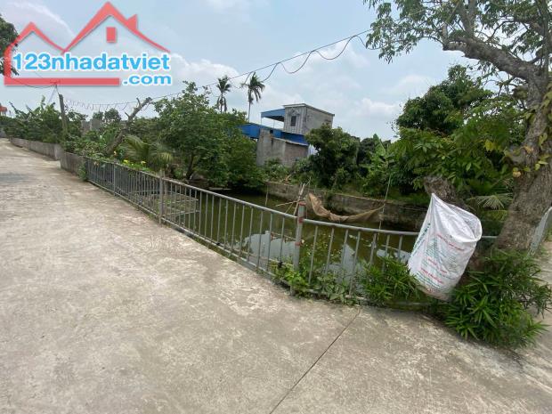 Bán lô đất mặt đường trục chính xã Thanh Hồng – 200m² full thổ cư, giá chỉ 30 triệu/m² Từ - 1