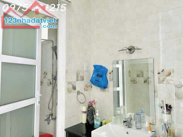 Bán Nhà  kha vạn cân Linh Đông Thủ Đức – Giá chỉ 13 tỷ  Đã giảm 500 triệu – Cơ hội vàng - 1
