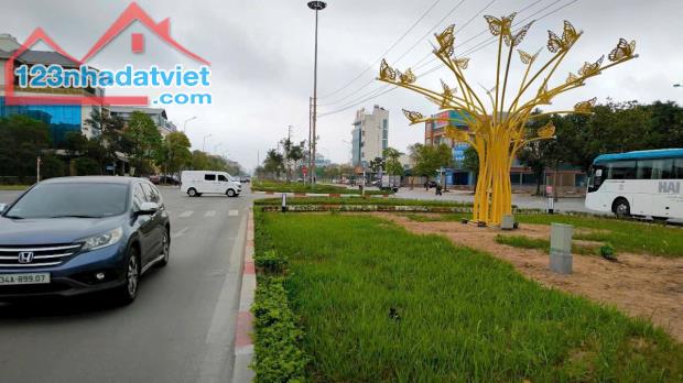 Bán đất TMDV mặt đường Trường Chinh, ph Tứ Minh, TP HD, 500m2, mt 20m, giá tốt - 2