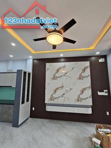 SIÊU PHẨM NHÀ ĐẸP 2 TẦNG, MỚI 100%, 65M2, CẠNH ĐH DUY TÂN, LIÊN CHIỂU - CHỈ 2.99 T*Ỷ - 2