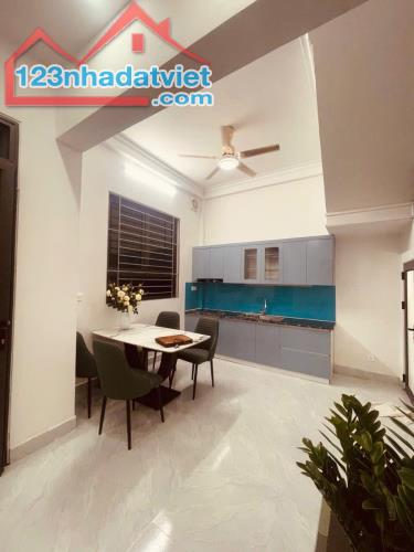 Bán gấp nhà Trương Định Hai Bà Trưng 30m2 4 Tầng giá cắt lỗ chỉ 3,9 tỷ, ngõ thông tứ tung - 3