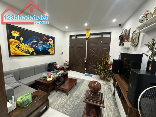 Bán nhà mặt phố Phương Canh, Nam Từ Liêm, 31/61 m2, 5 tầng mặt tiền 4m, giá 6.95 tỷ - 3