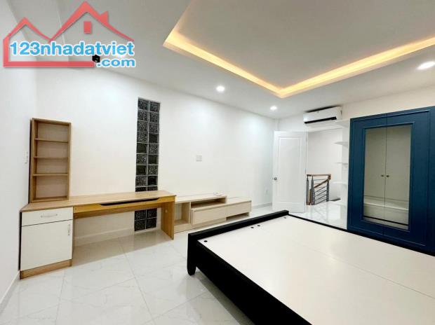 NHÀ ĐẸP DƯƠNG QUẢNG HÀM -  P.5 - 72M2 G.I.Á 5 TỶ 9 TL - 2