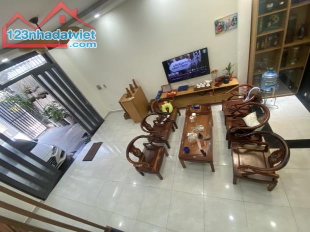 Bán nhà hai tầng, 100m² Ngô Chí Quốc, Bình Chiểu, Thủ Đức - 6,05 tỷ