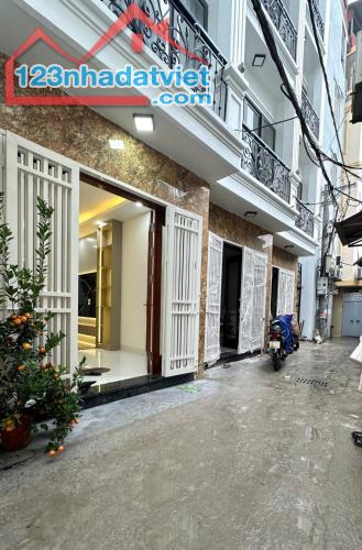 NHÀ 5 TẦNG MỚI ĐẸP NHƯ KHÁCH SẠN – VIEW KĐT LOUIS CITY– 36M² – CHỈ 7.2 TỶ