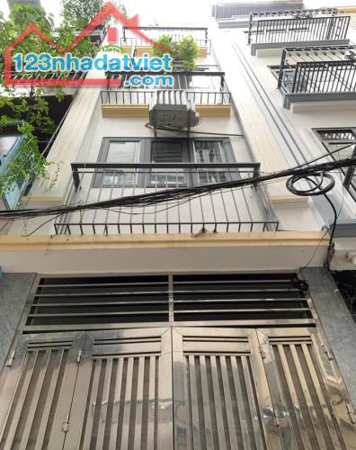 ⭐️ HIẾM - NGÕ Ô TÔ ĐỖ CỬA HOÀNG MAI 10,2 TỶ/46 M2/5 TẦNG - 20M RA Ô TÔ TRÁNH.