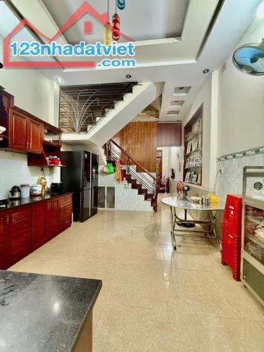 Quận 12 bán nhà 4x16 MT kinh doanh gần Nguyễn Ảnh Thủ chỉ 5,7ty - 1