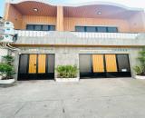 Bán nhà trung tâm quận 8 Diện tích khủng