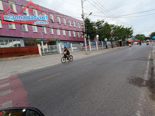 🏭NHÀ TÔ NGỌC VÂN, QUẬN 12, 80M2, 4 TẦNG, 6 TỶ. 👉Diện Tích: ngang 4m, Dài 20m, 80m2 - 3