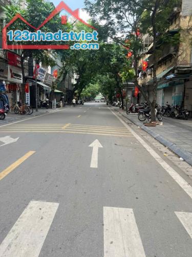 CHÍNH CHỦ BÁN NHÀ PHỐ LÊ QUÝ ĐÔN- NHÀ ĐẸP -FULL NỘI THẤT XỊN- THANG MÁY- Ô TÔ ĐỖ CỬA - 2