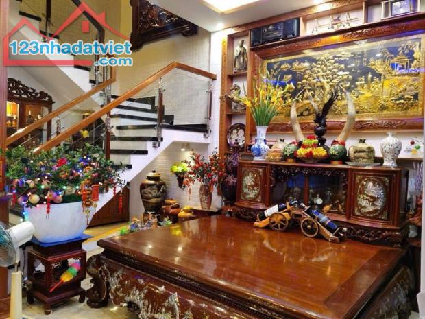 Bán nhà 3 tầng MT Vũ Tông Phan_ Sơn Trà_ 160m2 _ 15.9 tỷ. - 1