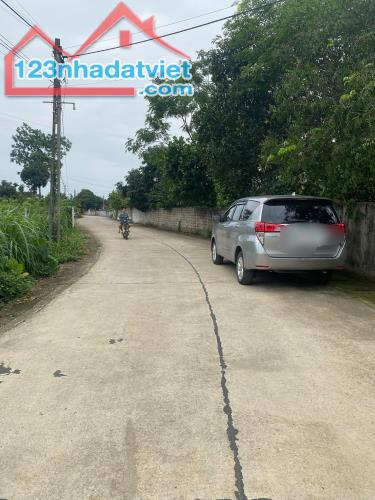 Bán mảnh đất 370M_lô góc 2 thoáng vĩnh viễn_bám đường 2 oto tránh_Ba Trại Ba Vì Hà Nội_2,x - 1