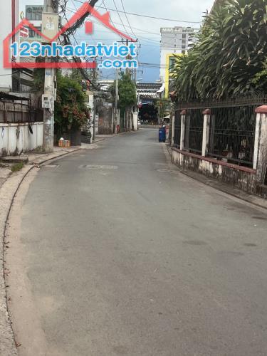 HẺM TẢI PHAN VĂN HỚN – 4x15M – NHÀ 3 TẦNG KIÊN CỐ – GIÁ NHỈNH 6 TỶ TL