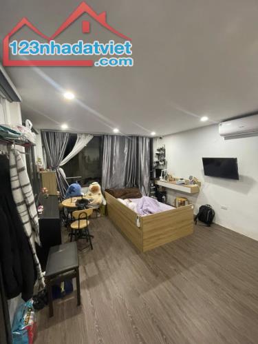 Bán Nhà Phố Vọng 22M x 5T Chỉ 5,7 Tỷ. Lô góc, 30M ra phố, full nội thất - 2