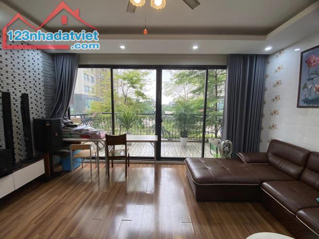 Cho thuê biệt thự đơn lập KĐT Mỹ Đình 2, phố Lưu Hữu Phước. DT 190m x 4 tầng, mt 12m. Giá - 1