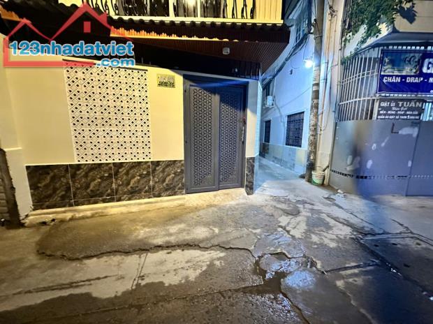 BÁN NHÀ ĐẸP LUNG LINH HẺM XE TẢI NGUYỄN TƯ GIẢN , P12, GÒ VẤP GẦN 30M2 GIÁ NHỈNH HƠN 3 TỶ