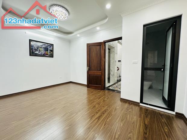 BÁN NHÀ KIM ĐỒNG – HOÀNG MAI – Ô TÔ TRÁNH – THANG MÁY – NHÀ MỚI | 62m² – 22,x TỶ - 5