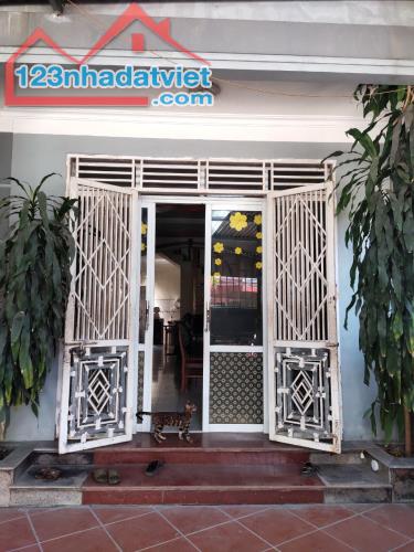 NHÀ ĐẤT 3 TẦNG S126m2 ĐƯỜNG 2 OTO TRÁNH NHAU CÓ THỂ Ở LUÔN TẠI GIÁ 25TR/M2 - 1