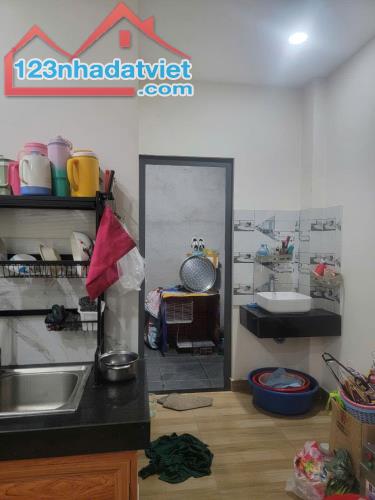 Nhà Đẹp Gần Ngã 4 Ga, Diện Tích Rộng, Hẻm 7.2m – Giá Chỉ 5.8 Tỷ - 2