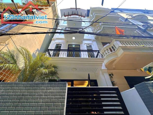NHANH TAY THÌ CÒN CHẬM TAY THÌ MẤT NHÀ 35M2X5 TẦNG CHỈ NHỈNH 5 TY NGAY TRUNG TÂM YÊN NGHĨA