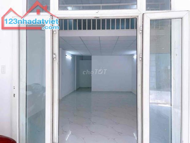 Nhà mặt tiền hẻm Lê Văn Khương. đường 10m thông kinh doanh đỉnh
