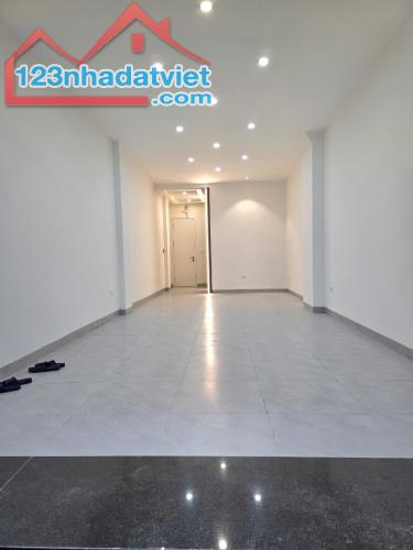 BÁN NHÀ MẶT PHỐ ĐÔNG CÁC, ĐỐNG ĐA, 5 TẦNG THANG MÁY, KINH DOANH ĐỈNH 60m2 MT 4m 29,4 tỷ.