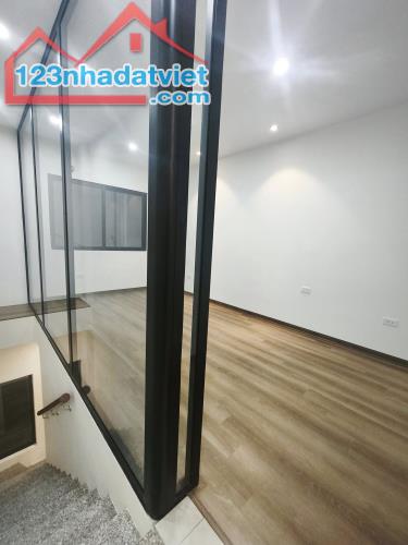 BÁN NHÀ MẶT PHỐ ĐÔNG CÁC, ĐỐNG ĐA, 5 TẦNG THANG MÁY, KINH DOANH ĐỈNH 60m2 MT 4m 29,4 tỷ. - 3