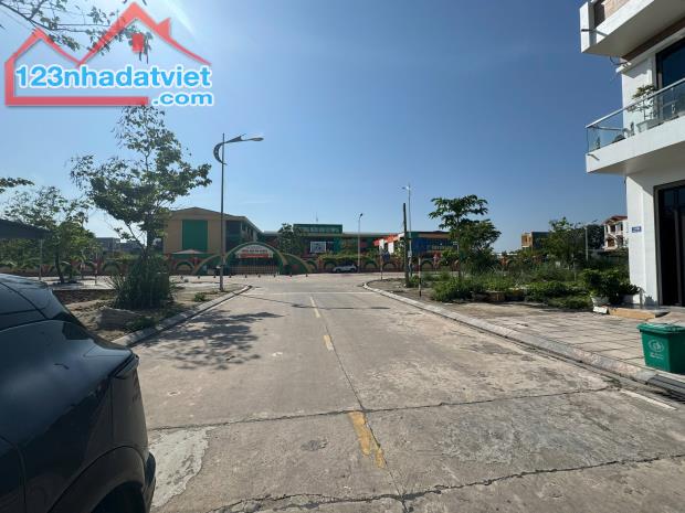 MÌNH CẦN BÁN LÔ ĐẤT Ở  PHỐ DUY TÂN- P.HẢI YÊN- TP MÓNG CÁI- QUẢNG NINH - 1