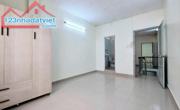 Bán Nhà 2 Tầng Tại Hẻm 650 Đường Điện Biên Phủ, Phường 11, Quận 10, HCM - 2